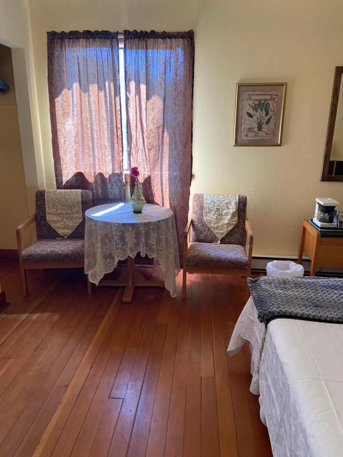 Rodmay Hotel Powell River Εξωτερικό φωτογραφία
