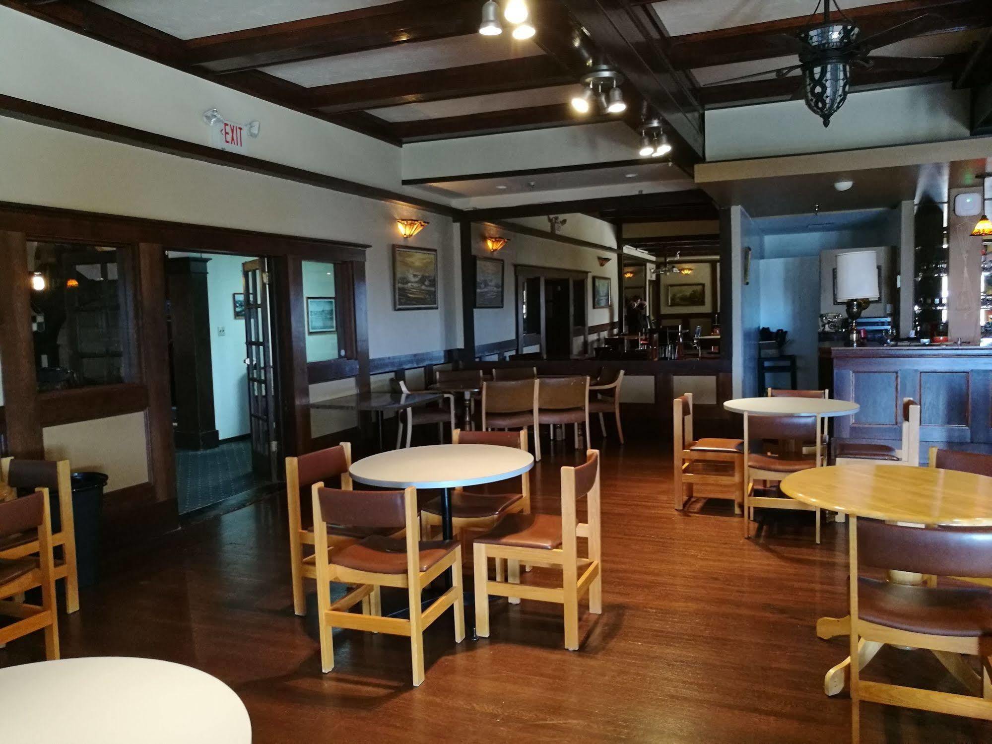 Rodmay Hotel Powell River Εξωτερικό φωτογραφία